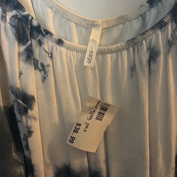 Tie Dye Flowy Off the Shoulder Romper - Picture 5 of 5